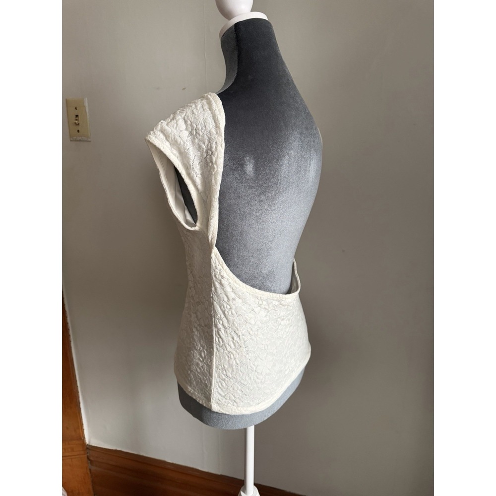 Blenca White Lace Open Back Cap Sleeve Cottagecore Top Tee Y2K Boho Crochet L